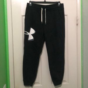 Large Under Armour Jogger Sweatpants